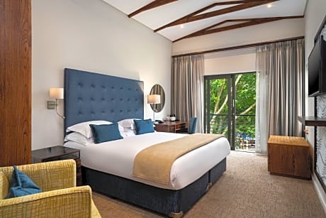 Forest Facing Executive Twin Room