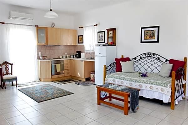 Elenis Village Suites