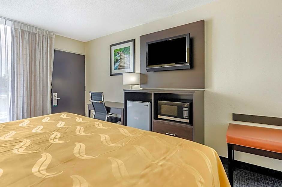 Quality Inn Verona - Staunton North