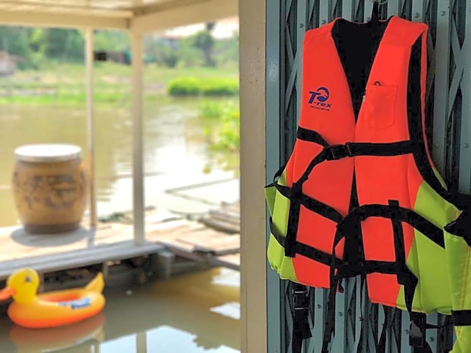 อยู่แพ PaeStay อุทัยธานี