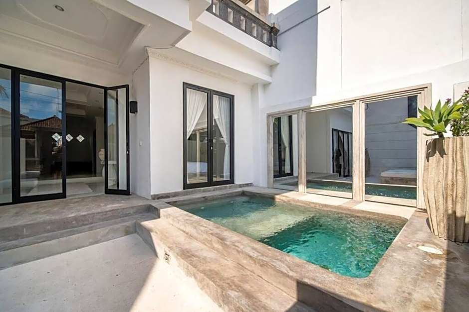 Canggu Modern Mansion - 5 mins to Finns Beach Club