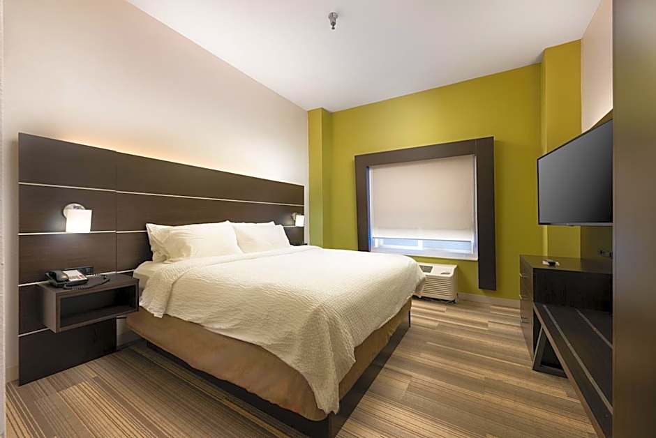 Holiday Inn Express Hotel & Suites Chattanooga Hixson By IHG