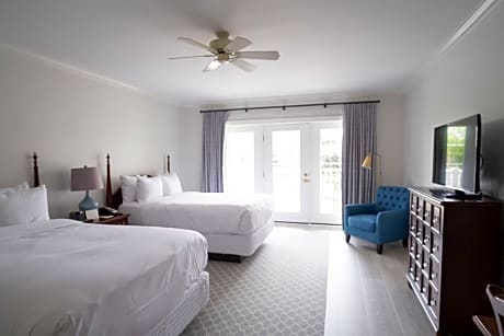Deluxe Room Non- Lakeview with Two Double Beds and Balcony