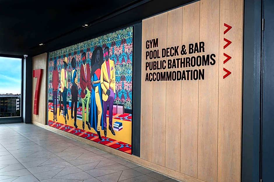 Radisson RED Hotel, Johannesburg Rosebank