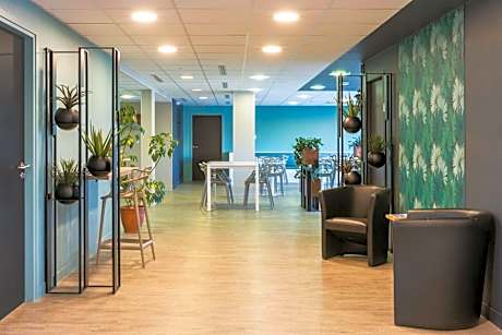 Sure Hotel by Best Western St-Amand-Les-Eaux