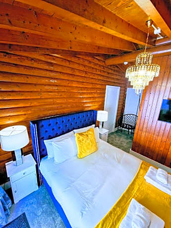 Kaoglen Apollo-Hot tub-Cairngorms-Pet friendly