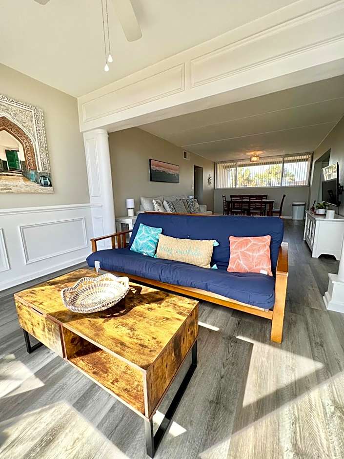 Wondrous Waterfront Condo w/ Pool & Washer/Dryer