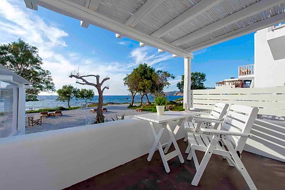 Nefeli Sunset Studios