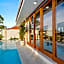 Villa Swantika: Infinity Pool Aussicht Canggu
