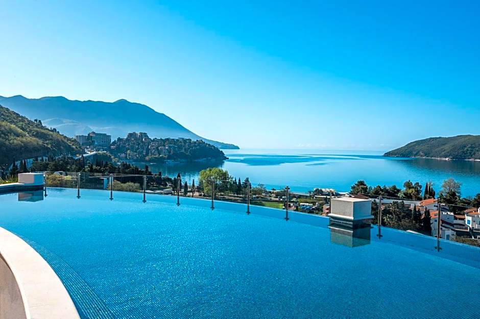 Iberostar Waves Slavija