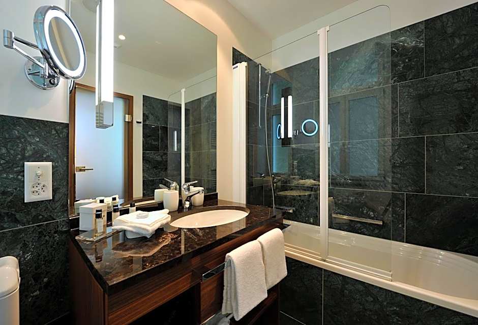 Waldhotel & SPA Davos - for body & soul