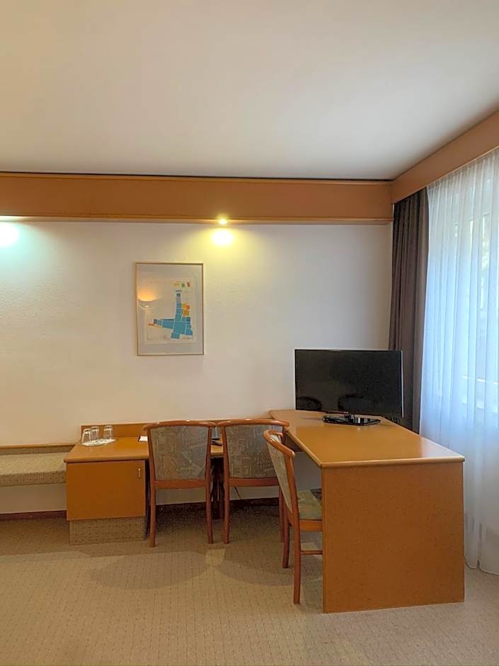 Hotel Mondial Comfort - Frankfurt City Centre