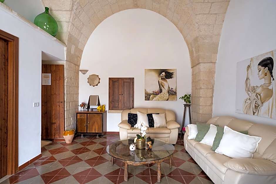 Agriturismo Alonì Costarella Masseria