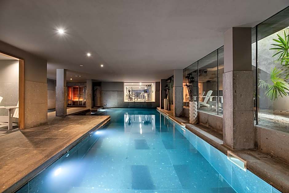 Santa Luzia ArtHotel