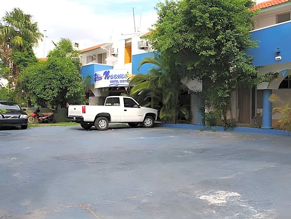 Hotel Suites Elia Noemi