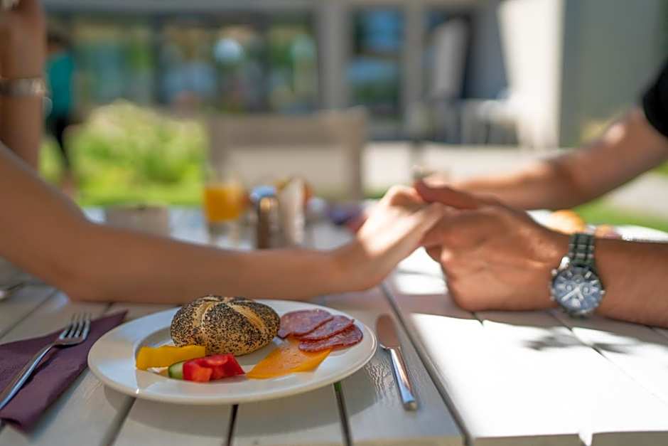 Fenyves Yacht Club Superior