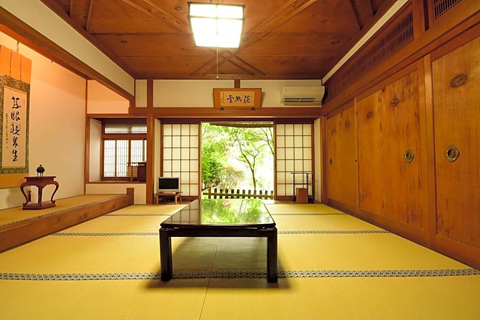 高野山 宿坊 大明王院 -Koyasan Shukubo Daimyououin-