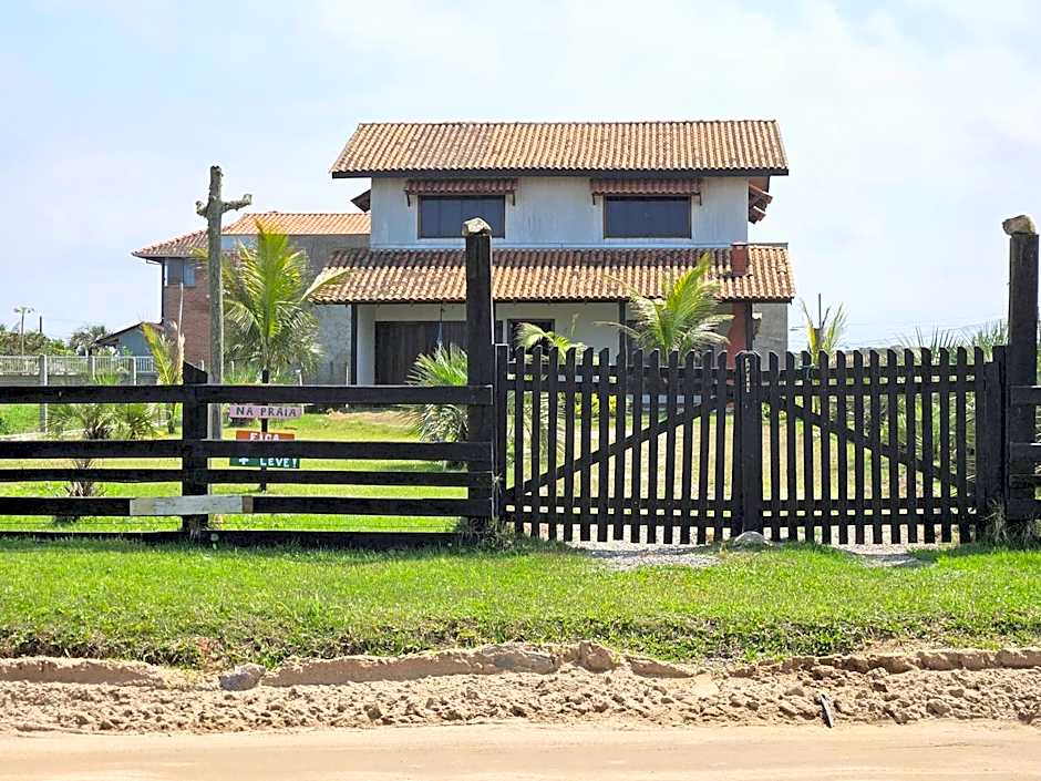 Aconchego no Ervino Pé na Areia RM8840