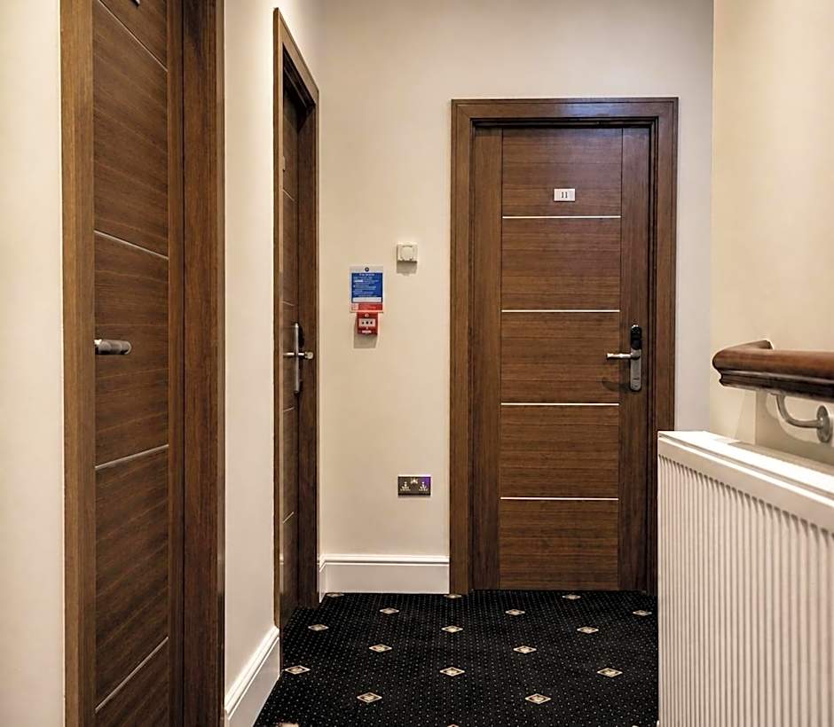 Marlborough Hotel