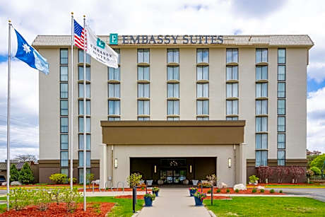 Embassy Suites by Hilton Minneapolis Bloomington Edina
