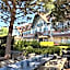 Renaissance Paris Hippodrome de St. Cloud Hotel