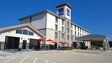 Sleep Inn & Suites Belmont / St. Clairsville