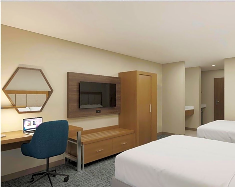 Holiday Inn Express Redding North By IHG