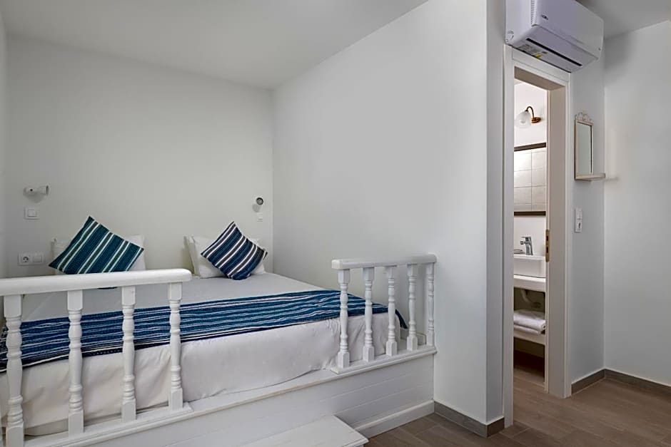 Stegna Akti Luxury Suites