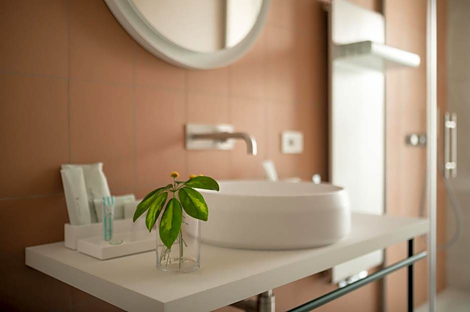 Laguna Faro Suites - Adults Only