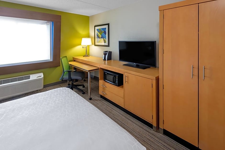 Holiday Inn Express Wheat Ridge-Denver West Hotel By IHG