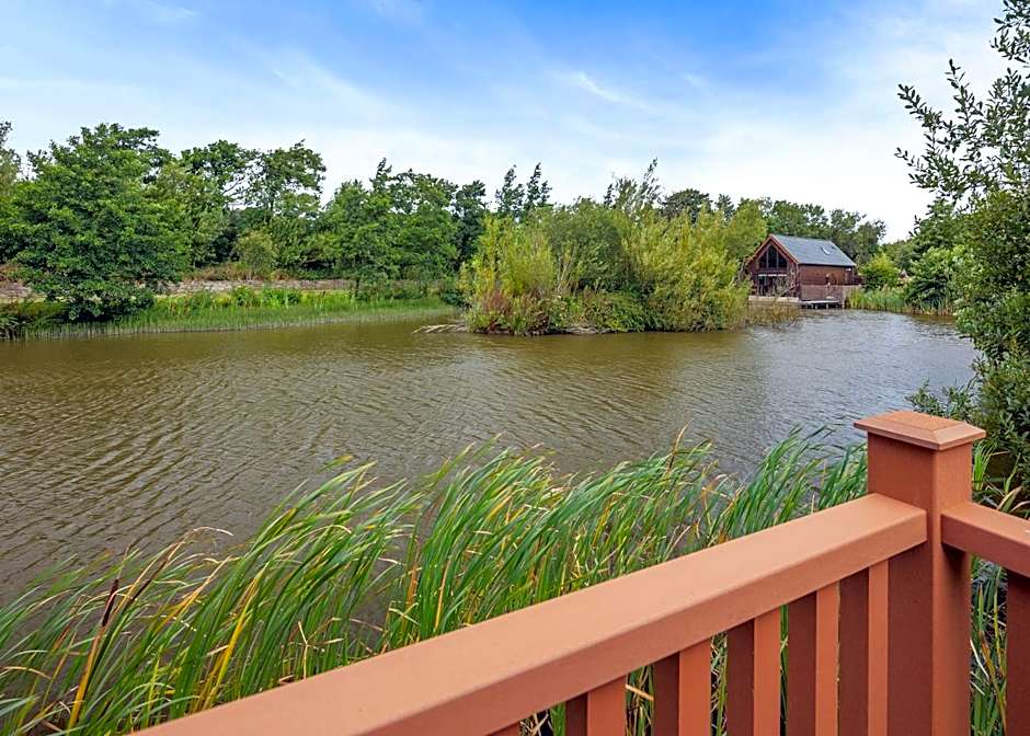 Anglesey Lakeside Lodges