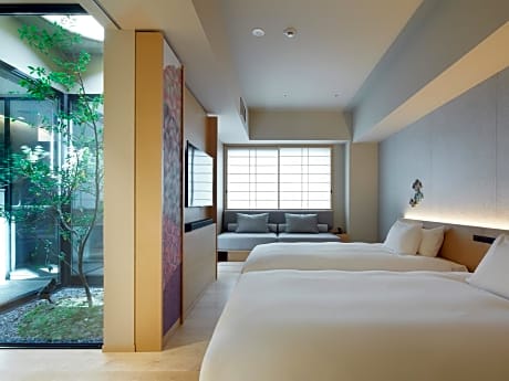 Premier Twin Room