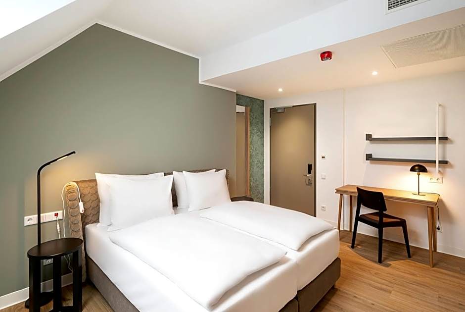 elaya hotel regensburg city center, Trademark by Wyndham