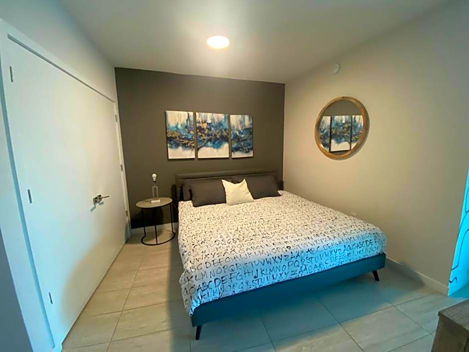 Luxury Oceanview Studio at Miami Design District