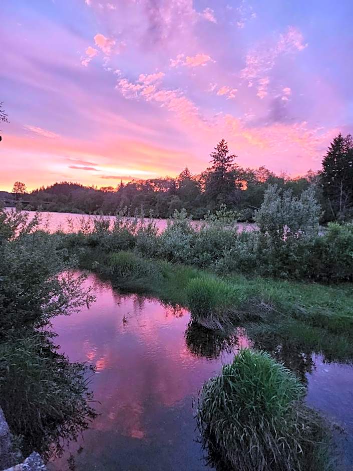 Campbell River Lodge