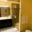 La Maison Hotel - Adults Only