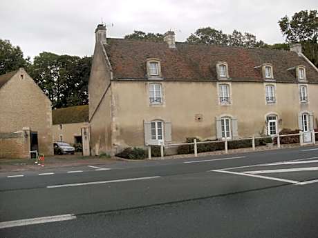 grange dans ancien corps de ferme