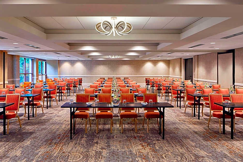 Renaissance Asheville Downtown Hotel