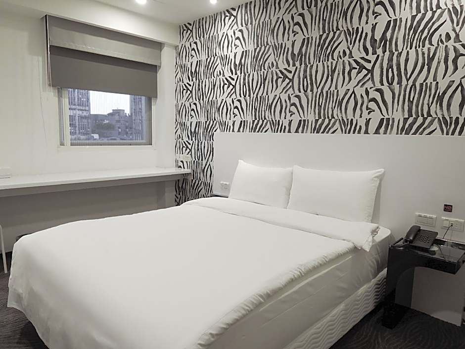 CHECK inn Express Taipei Yongkang