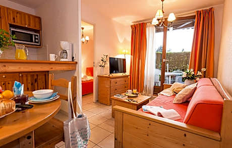 1 bedroom apartment for 4/5 people lake side