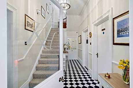Kingston House