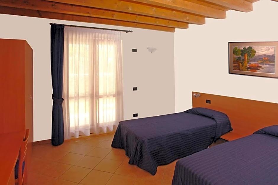 Residence Borgo Dei Limoni - Appartamenti con Garage