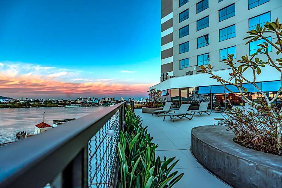 Mercure Itajaí Navegantes