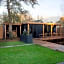 Casa aan de Plas, B&B met sauna en hottub of jacuzzi