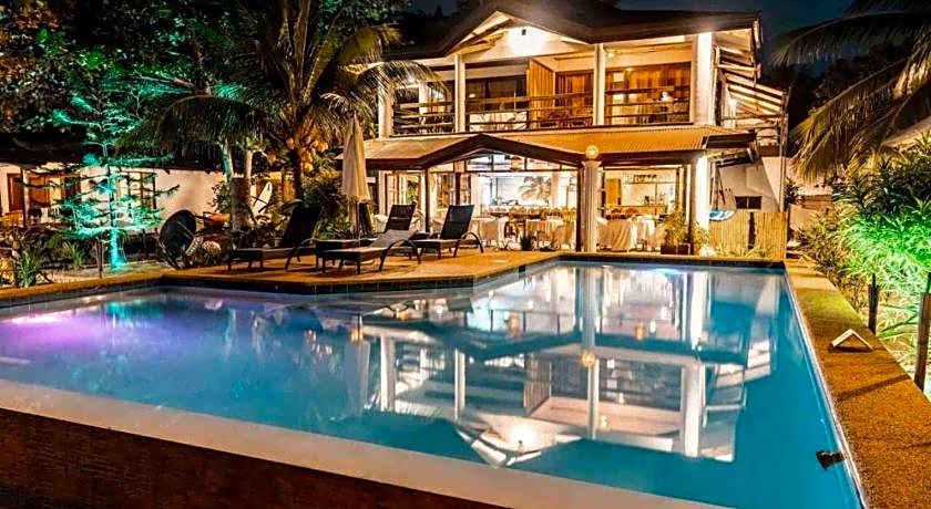 Romantic Beach Villas Siargao Island