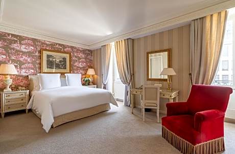 Mont Blanc Suite King Bed