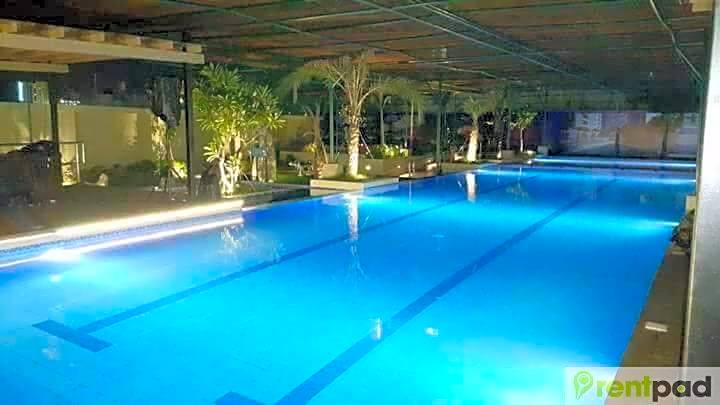 HORIZON 101 A6 beside Mango bar,Robinson mall,free pool,wifi,kitchen