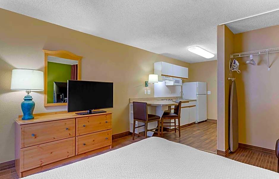 Extended Stay America Suites - Houston - Galleria - Uptown