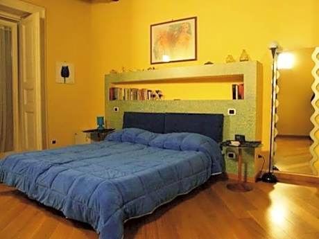 Quadruple Room with Private Bathroom