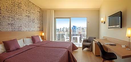 Family Room with Terrace (3 Adults + 1 Children)